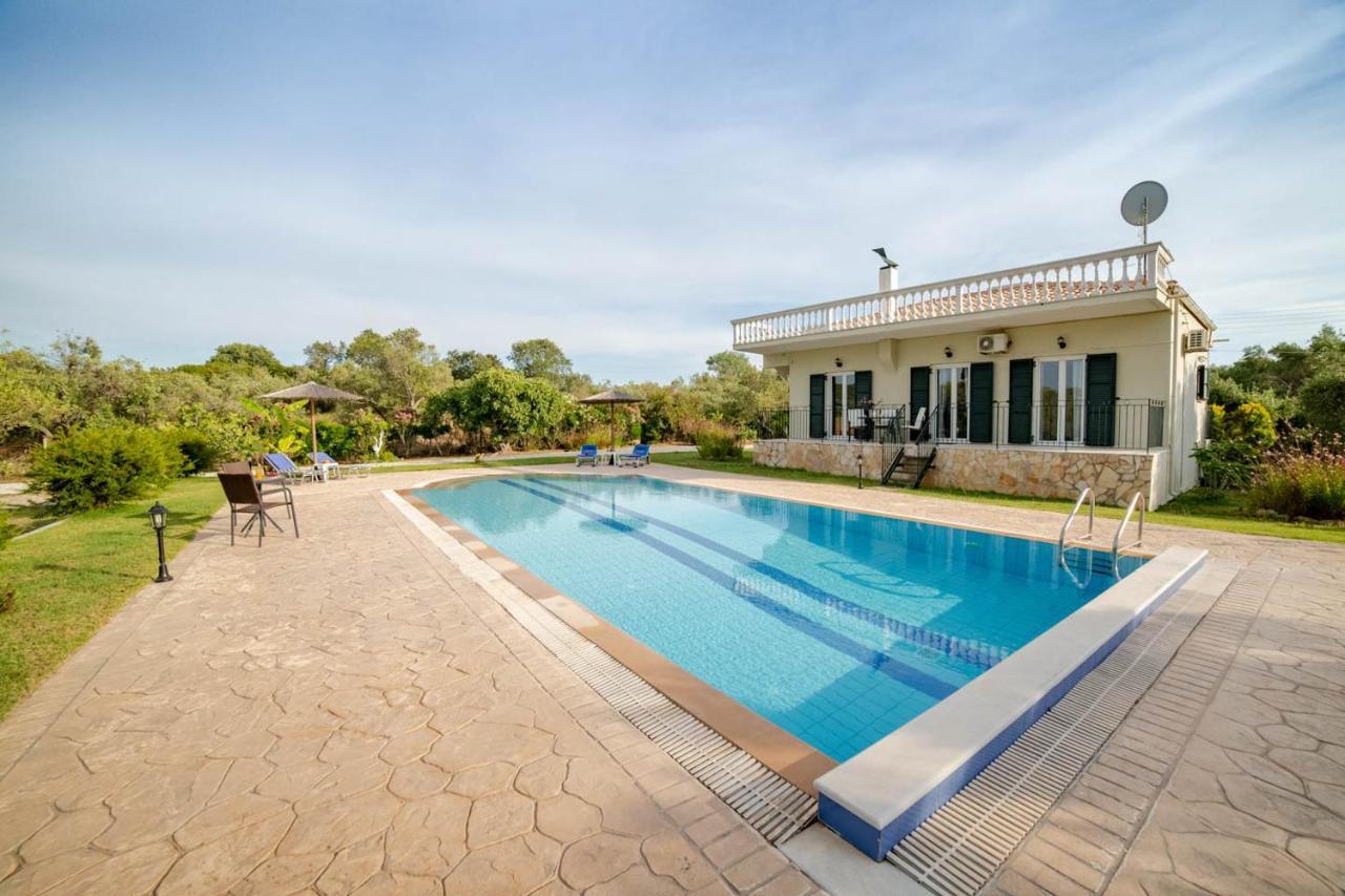 Halikounas Villa Adonis מראה חיצוני תמונה