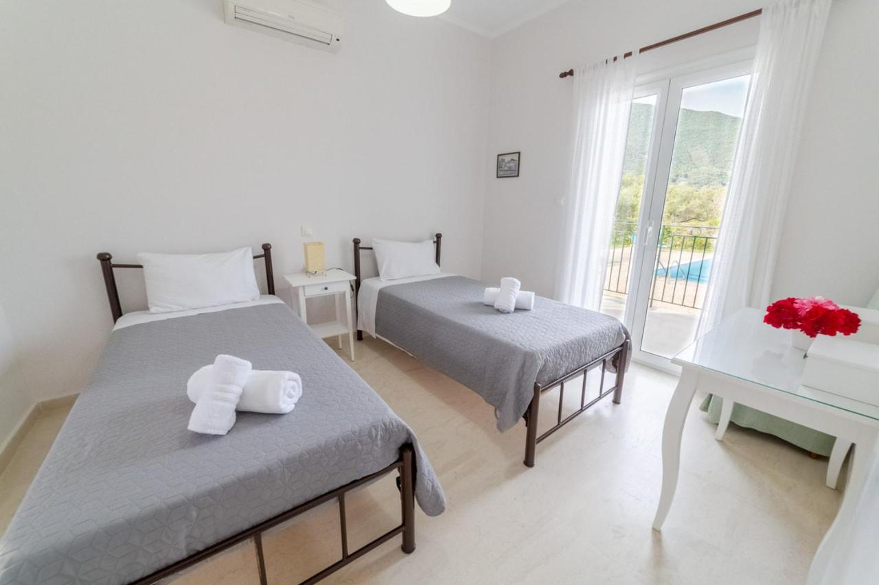 Halikounas Villa Adonis מראה חיצוני תמונה