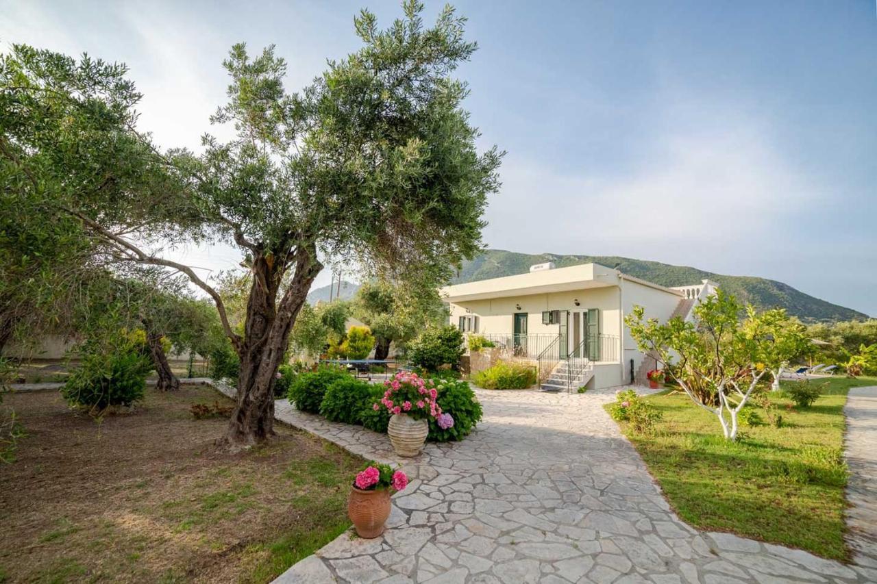 Halikounas Villa Adonis מראה חיצוני תמונה